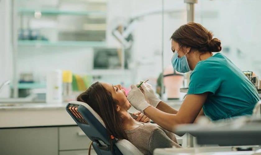 Dentist in Fayetteville