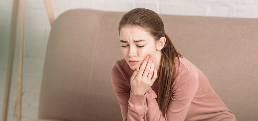 A Girl in Fayetteville for Emergency Dentistry